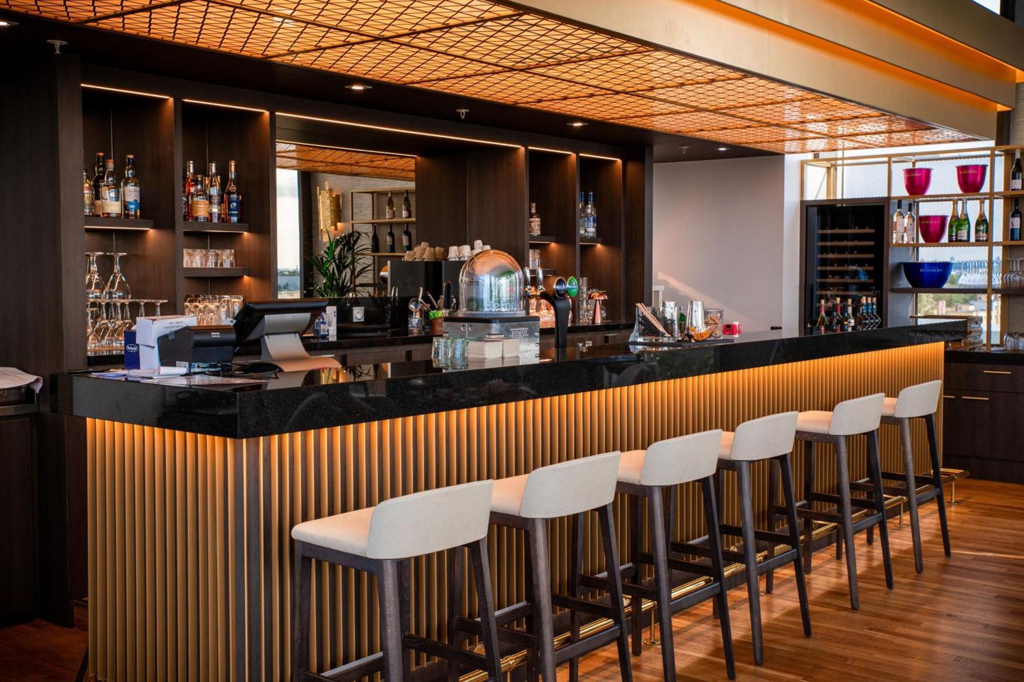 Ac Hotel By Marriott Paris Le Bourget Airport Dugny Exterior foto